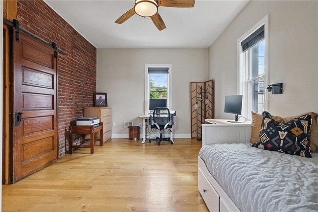 Building Photo - 3865 Howley St