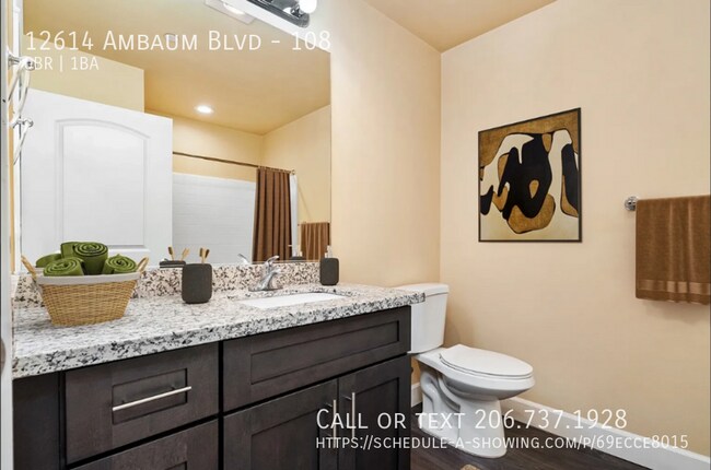 Building Photo - 12614 Ambaum Blvd SW