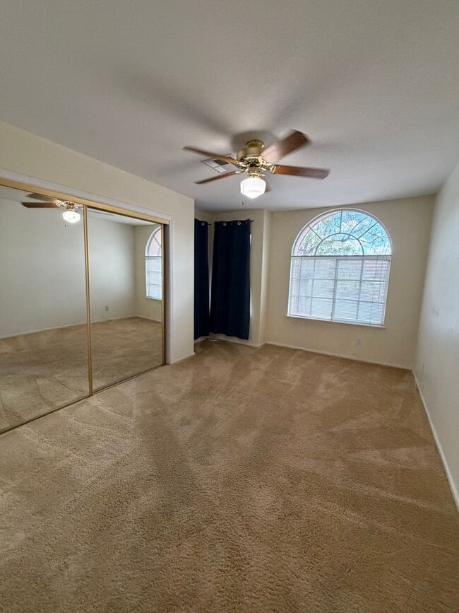 Building Photo - 8164 Sedona Sunset Dr