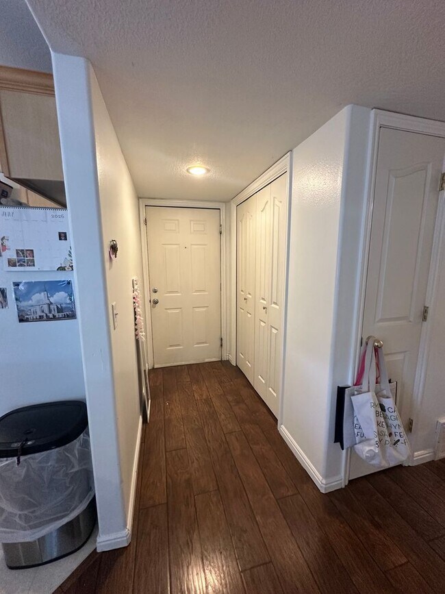Building Photo - 1403 S 1020 W