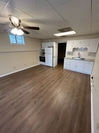 Building Photo - 0004