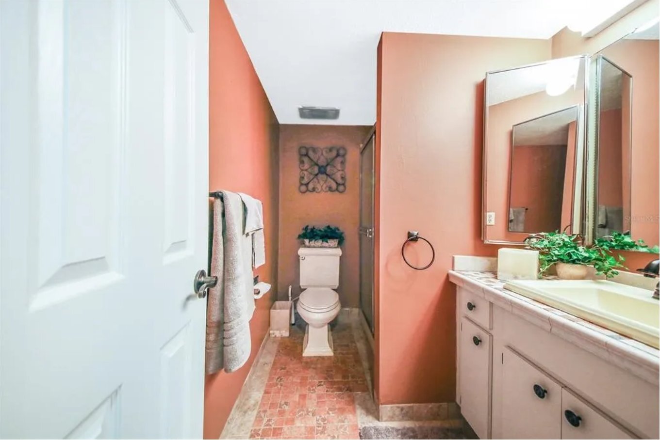 Building Photo - 107 Canterbury Dr