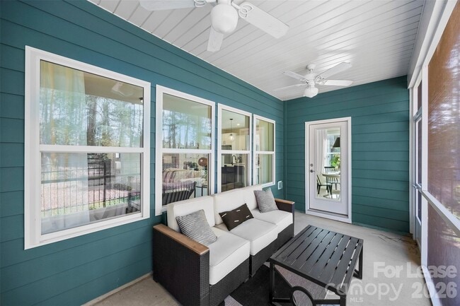 Building Photo - 21232 Sanctuary Dr