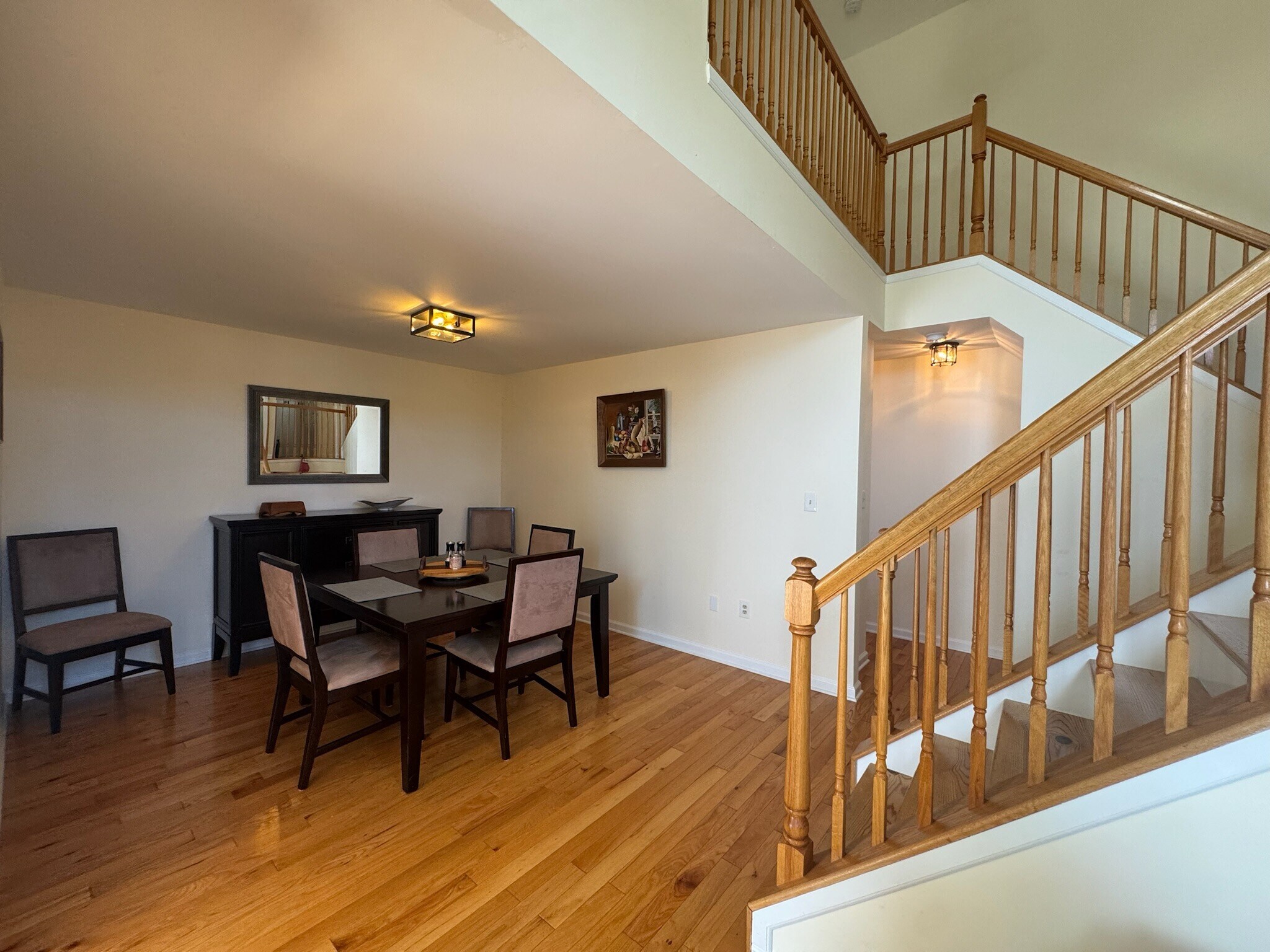 Building Photo - 86 Racquet Rd