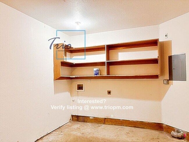 Building Photo - 116 Lea Ave