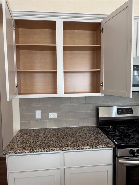 Building Photo - 18401 Calasetta Dr