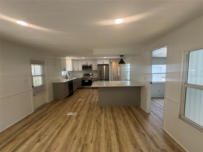 Building Photo - 2609 Braeburn Dr
