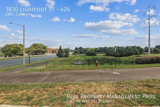 Building Photo - 3830 Lightfoot St