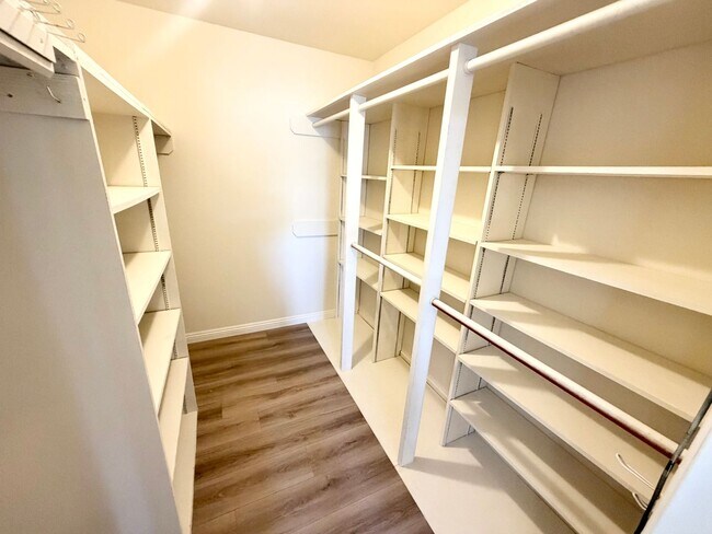 Building Photo - Spacious Monterey Park Home with Large Lot