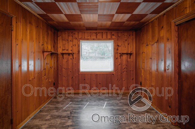 Building Photo - 3544 Cottonwood Dr