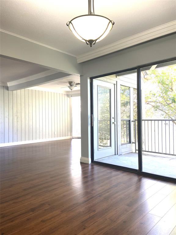 Building Photo - 108 World of Tennis Sq