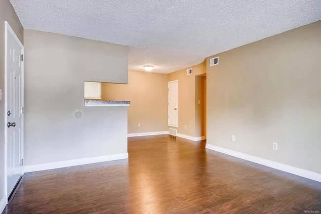 Building Photo - 4400 S Quebec St