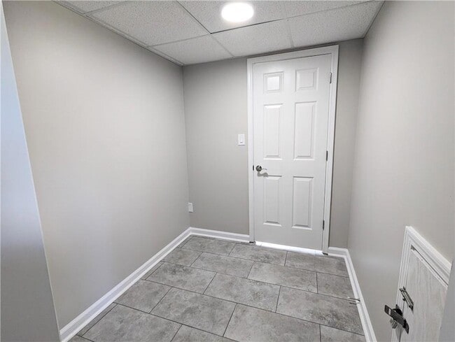 Building Photo - 970 Bridgegate Dr NE