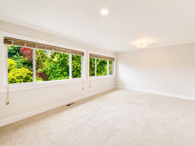 Building Photo - Great SFH for rent in North Rose Hill