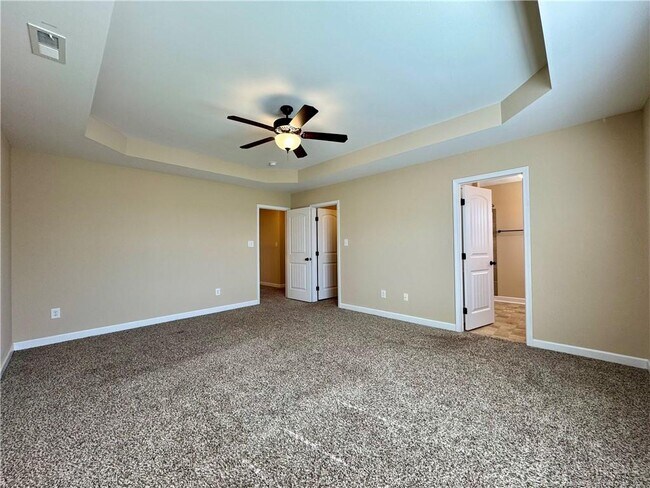 Building Photo - 119 Wedgefield Dr