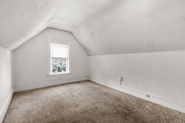 Building Photo - 21 Conwell St