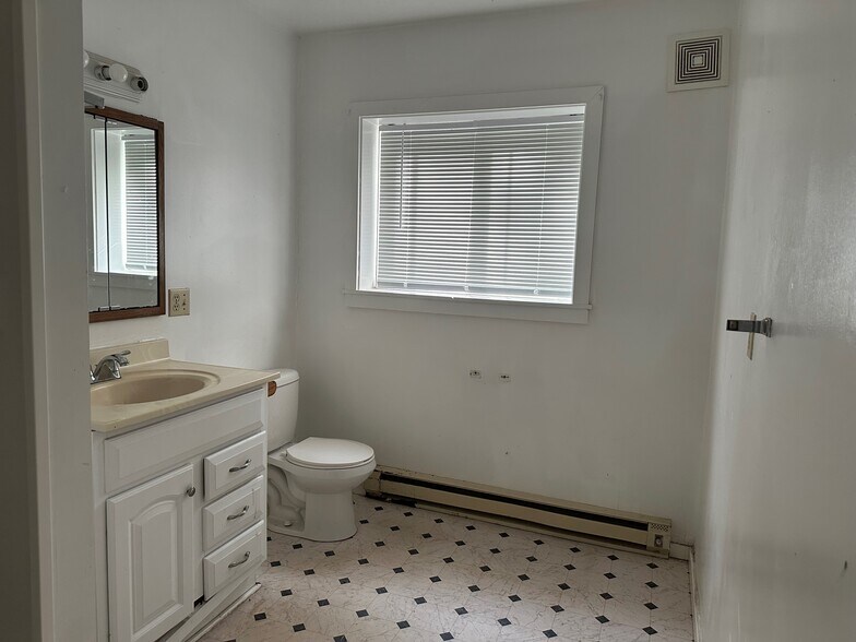Building Photo - 30896 Christopher Way