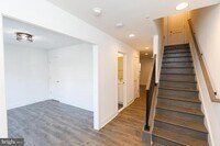 Building Photo - 1209 Wynton Pl NE