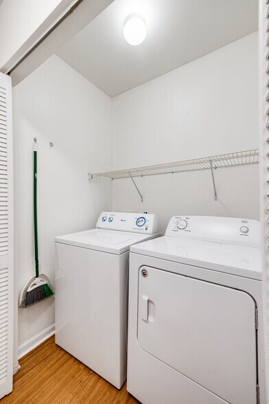 In-Unit Laundry - 5236 Waterman Blvd