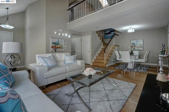 Building Photo - $4190 / 3BR GORGEOUS ARDENWOOD HOME IN NORTH FREMONT