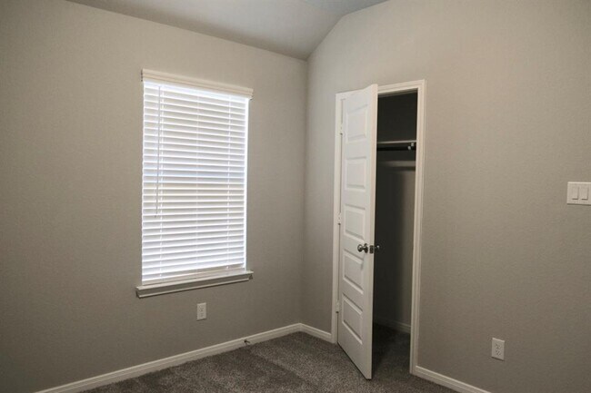 Building Photo - 1222 Dry Cork Cir