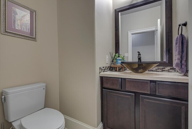 Building Photo - 27410 Starlit Ranch Drive