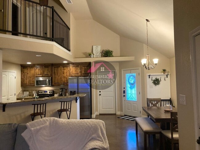 Building Photo - Beautiful Duplex in Tuscola!