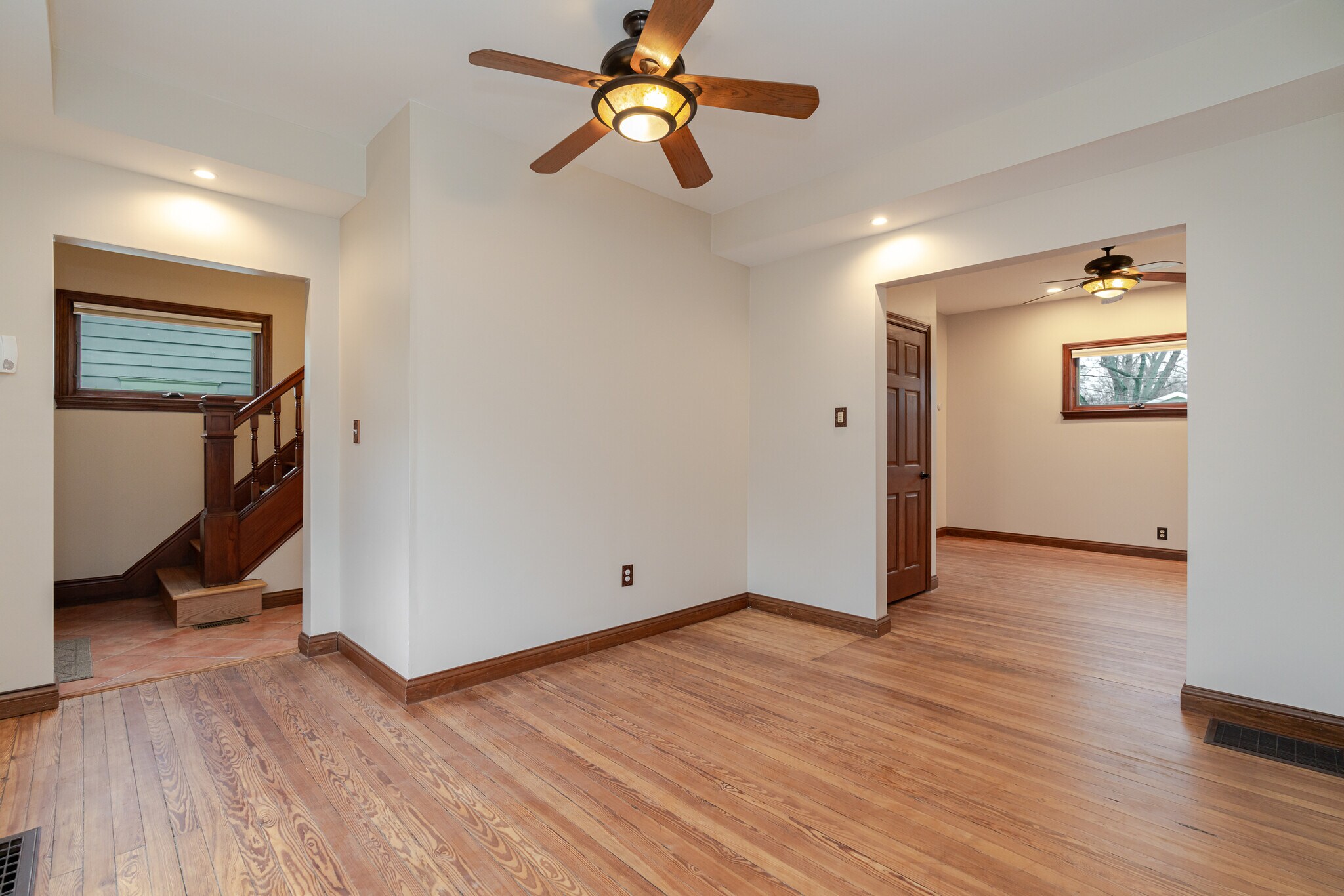 Building Photo - 82 Olentangy St