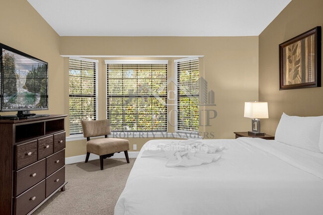 Building Photo - 14518 Damai Ln