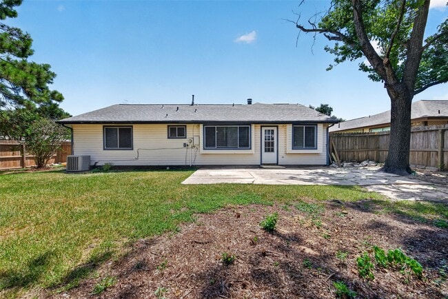 Building Photo - 14002 Kathi Lynn Ln