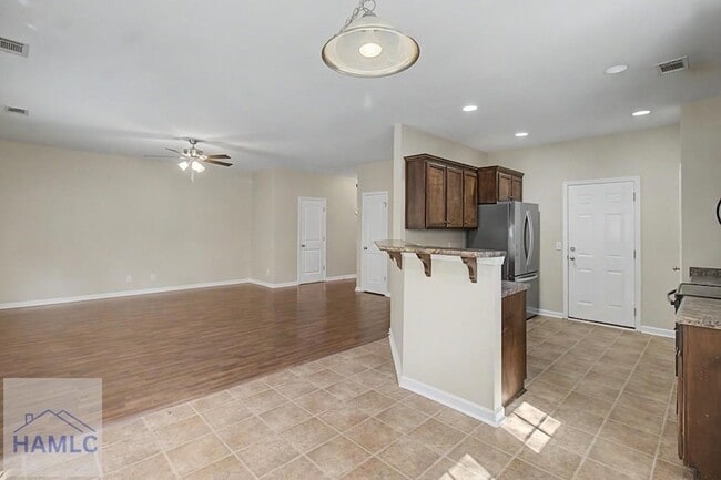 Building Photo - 1235 Peacock Trail