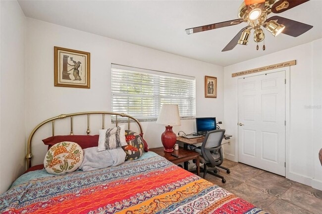 Building Photo - 2356 Conway Blvd