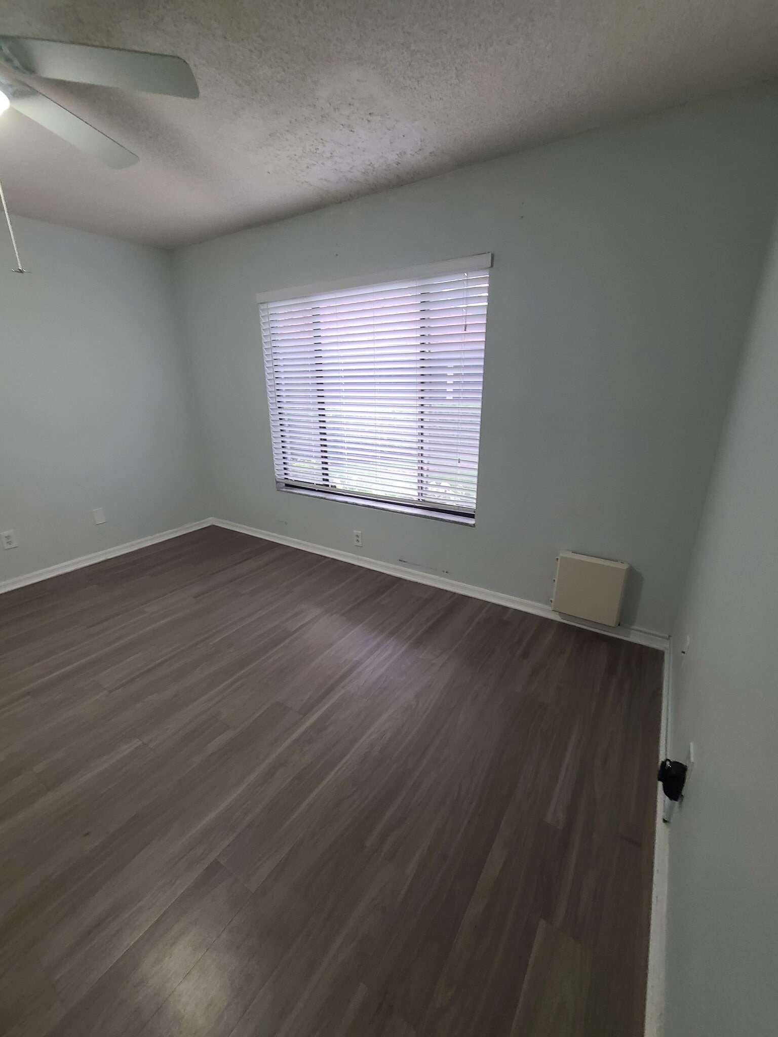 Building Photo - 18318 Aintree Ct