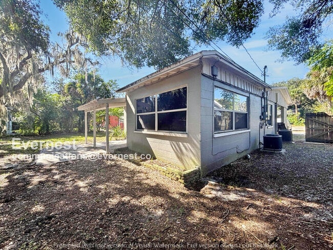 Building Photo - 2005 Adams Ave