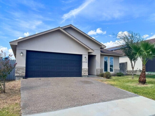 Building Photo - 5306 Hacienda Ln