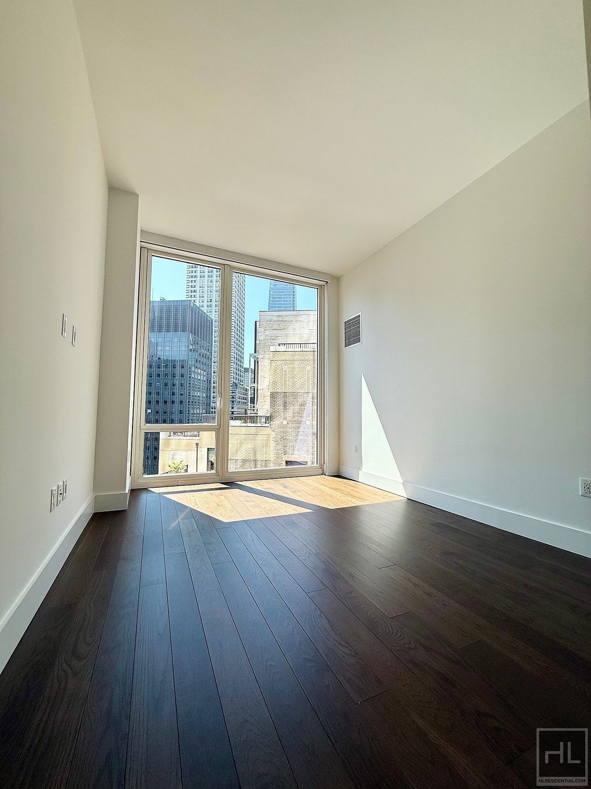 Building Photo - East 44th Street