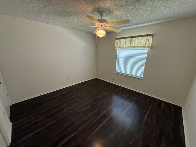 Building Photo - 2829 Burgos Dr