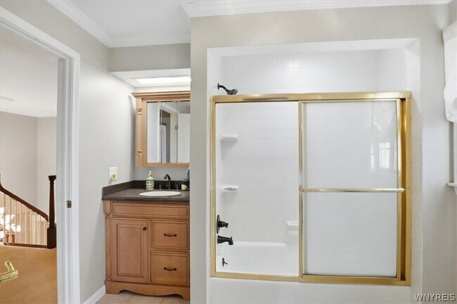 Building Photo - 125 Amberwood Dr