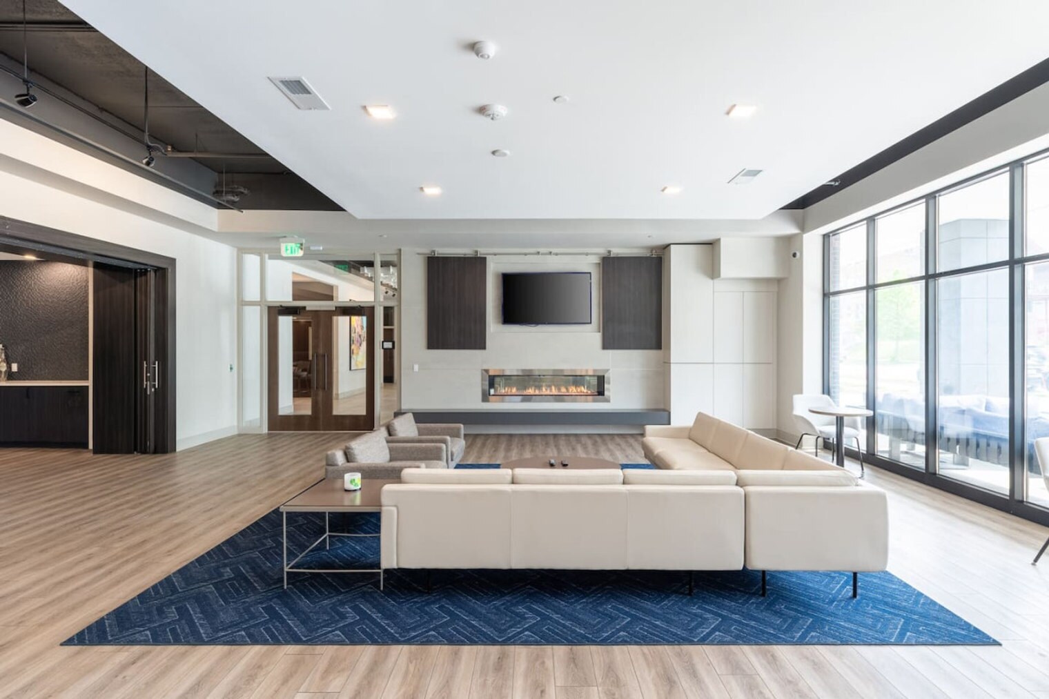 Building Photo - 1632 N Franklin Pl