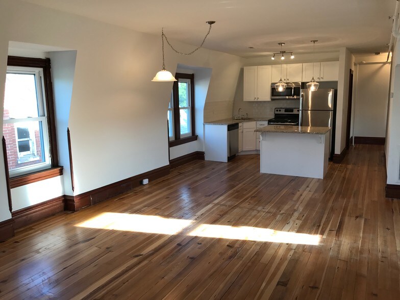 Kitchen, All Stainless Appliances - 141 W Broad St