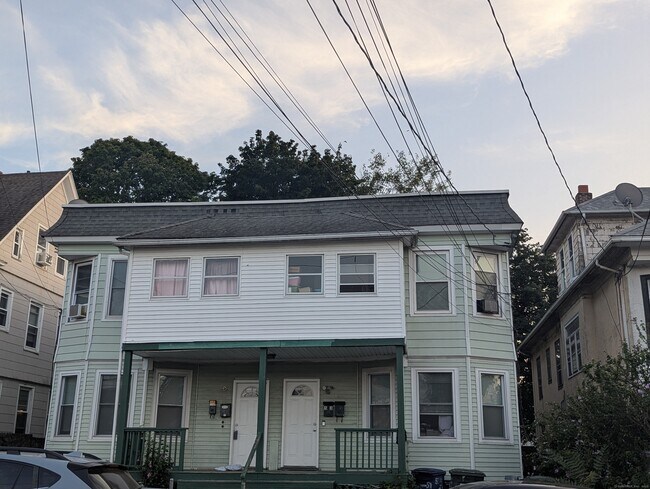 Primary Photo - 47 Alfred St