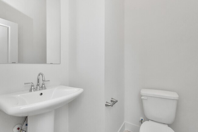 Building Photo - 2007 Bauer Dr