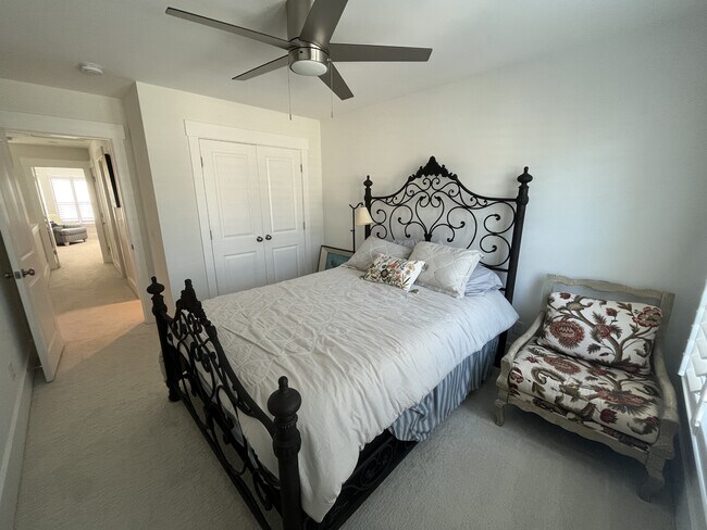 Building Photo - 16 Old Stoney Ln