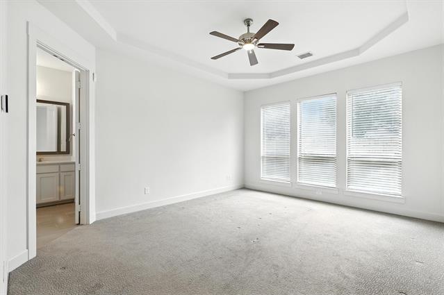 Building Photo - 13957 Woodford Ln