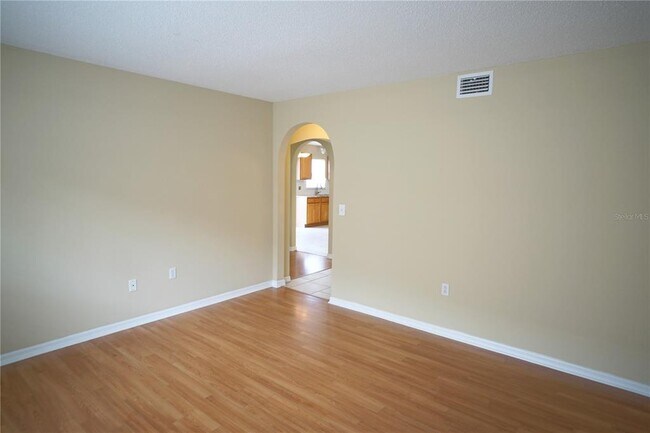 Building Photo - 10427 River Bream Dr