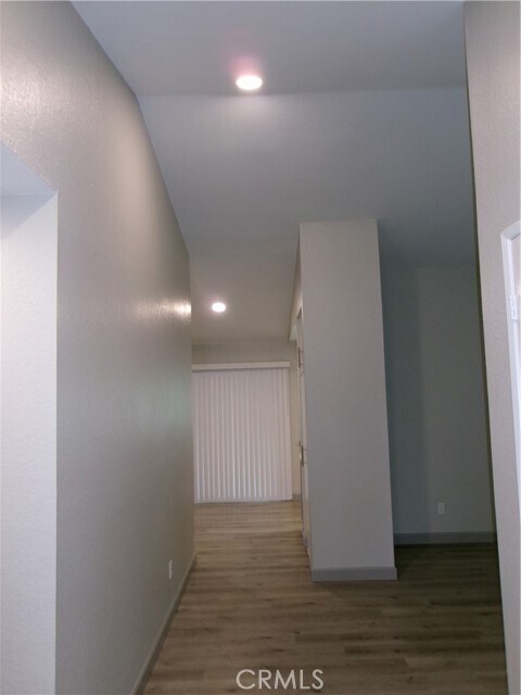 Building Photo - 11131 Davenport Pl