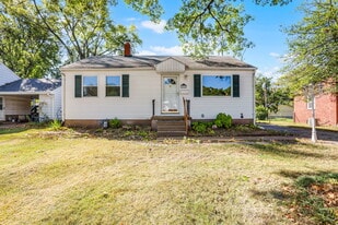 Building Photo - 1217 Grant Dr