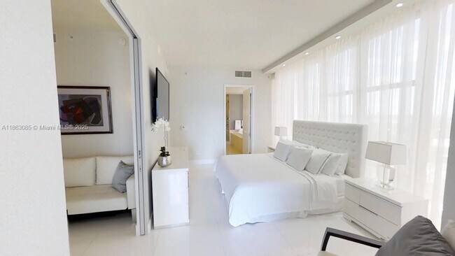 Building Photo - 9701 Collins Ave