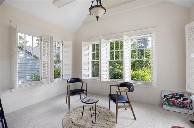 Building Photo - 3487 Habersham Rd NW