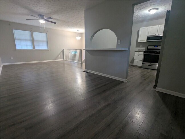 Building Photo - 2153 Cherokee Valley Cir